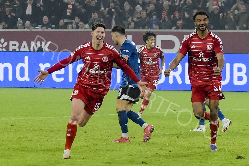 09. Feb Fortuna Duesseldorf / SC Paderborn (2.BL)