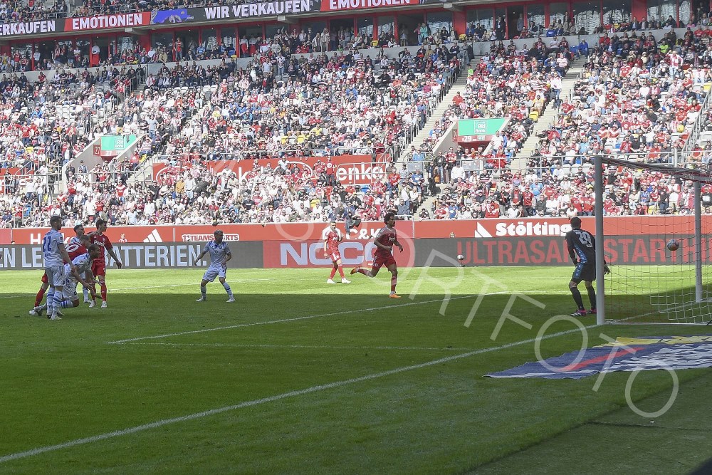 30. Apr Fortuna Düsseldorf vs Karlsruher SC (2. BL)